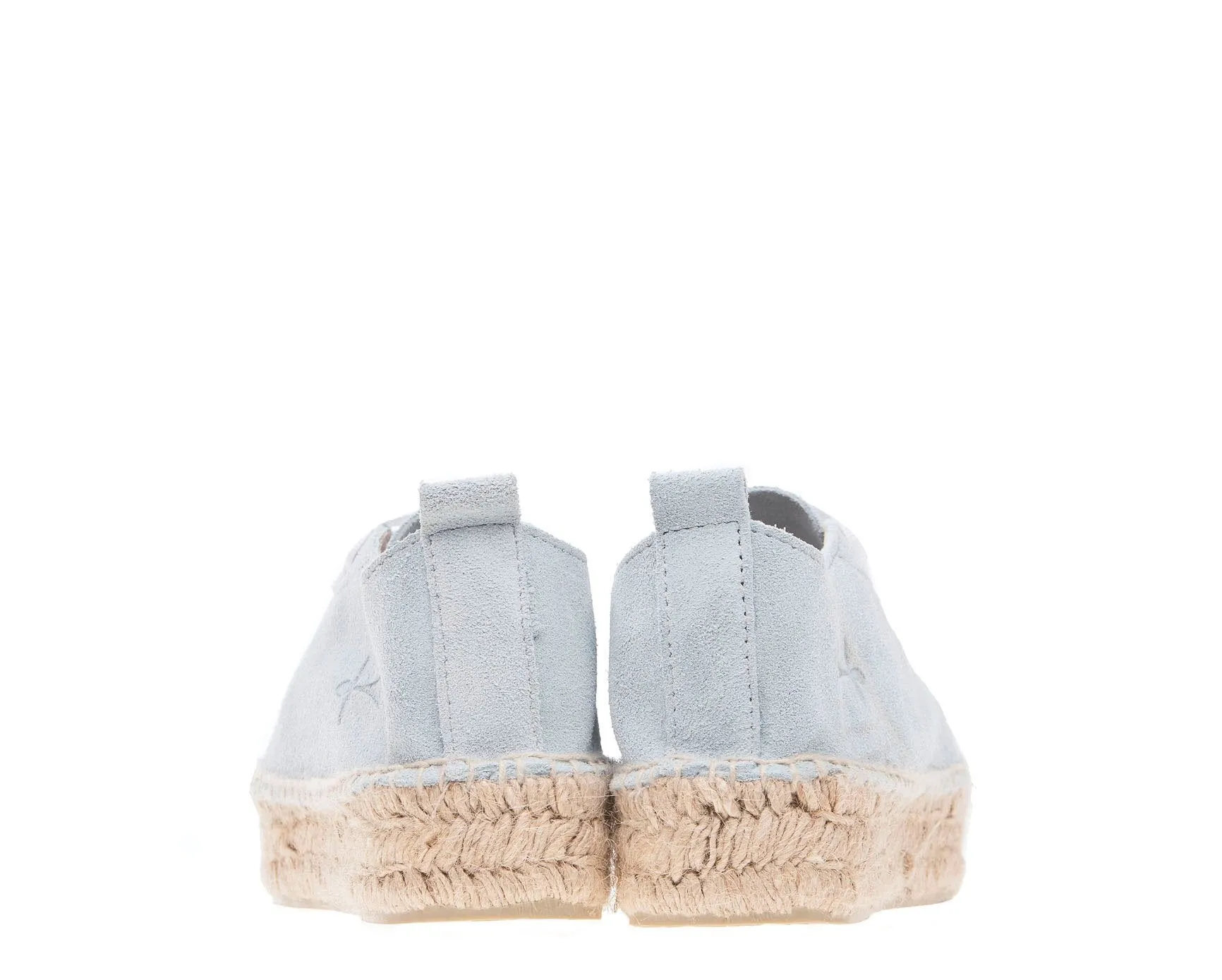 - Blue x Sky - Manebí Hamptons Barnes Proven track record Smooth transaction Rocky
