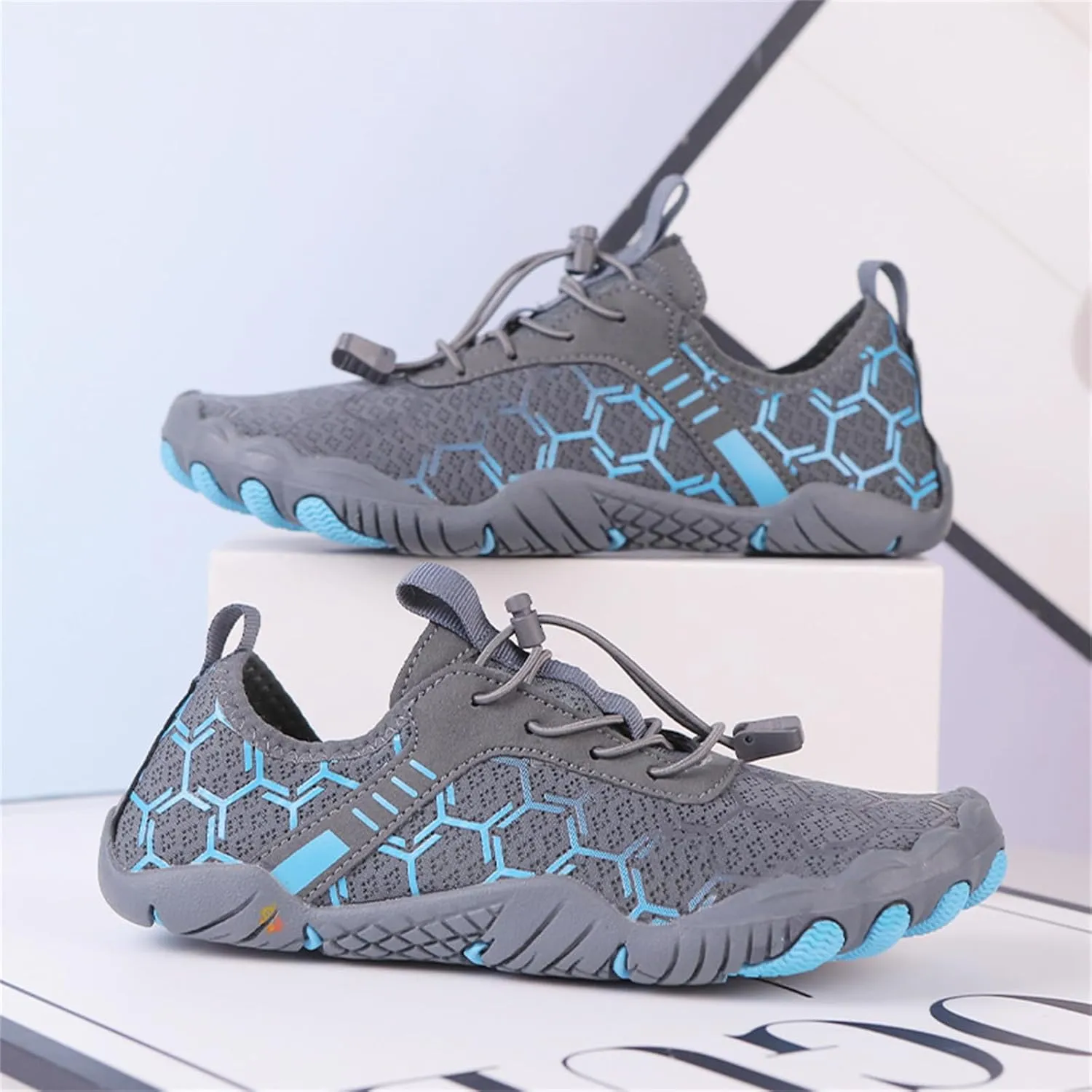 Barefoot Beach and Pool Shoes for Women Men Waterproof Trail Running Sneakers Healthy and Non-Slip Barefoot Shoes Unisex Athletic Outdoor Sneaker Pro Wide Toe Box Shoe