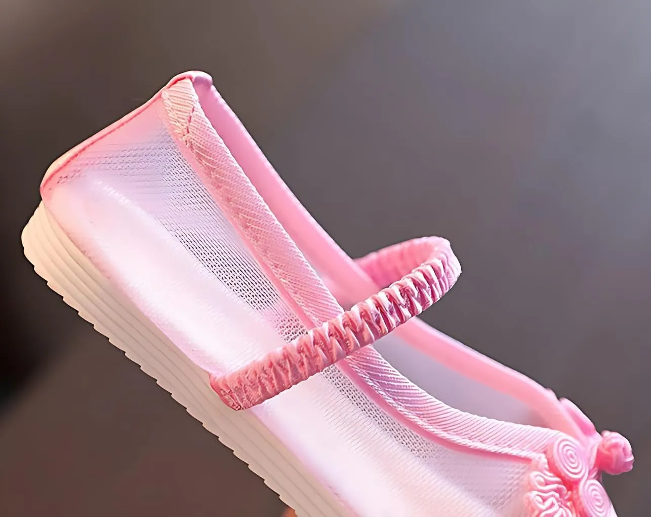 Chinese Traditional Girl Embroidery Shoes Hanfu Ancient Costume Daily Performance with Embroidery Shoes