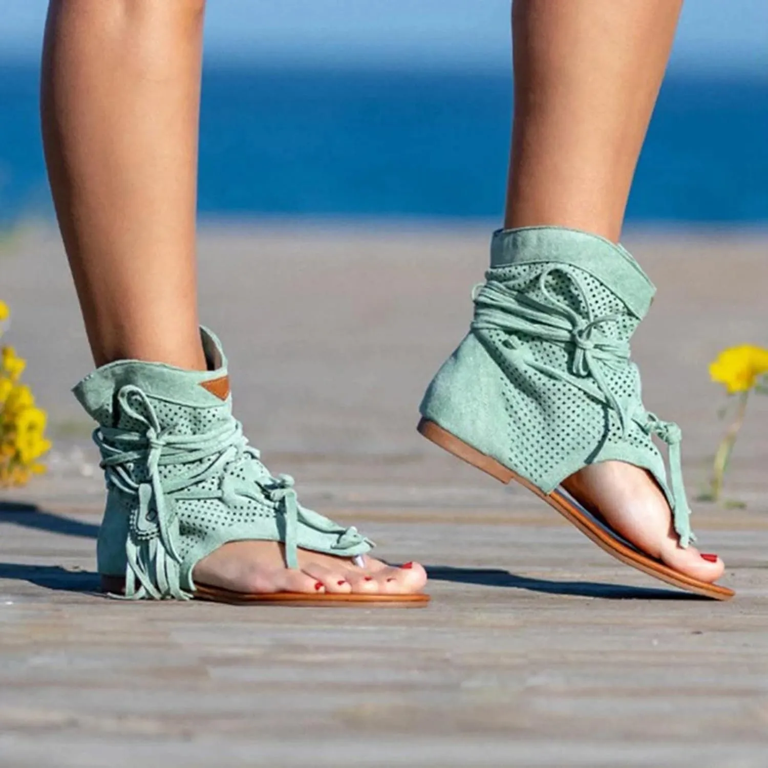 Flip Flops for Women Dressy Summer Flats Vintage Fringe Tassel Straps Clip Toe Slides Breathable Mesh Slippers Bohemian Roman Beach Shoes Boots