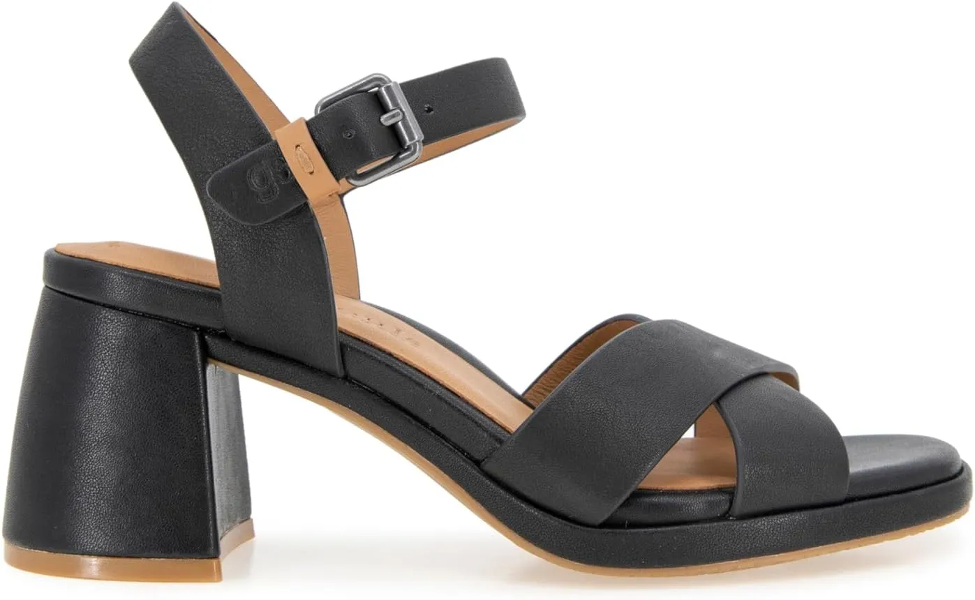 Gentle Souls by Kenneth Cole Women's Rimini Heeled Sandal