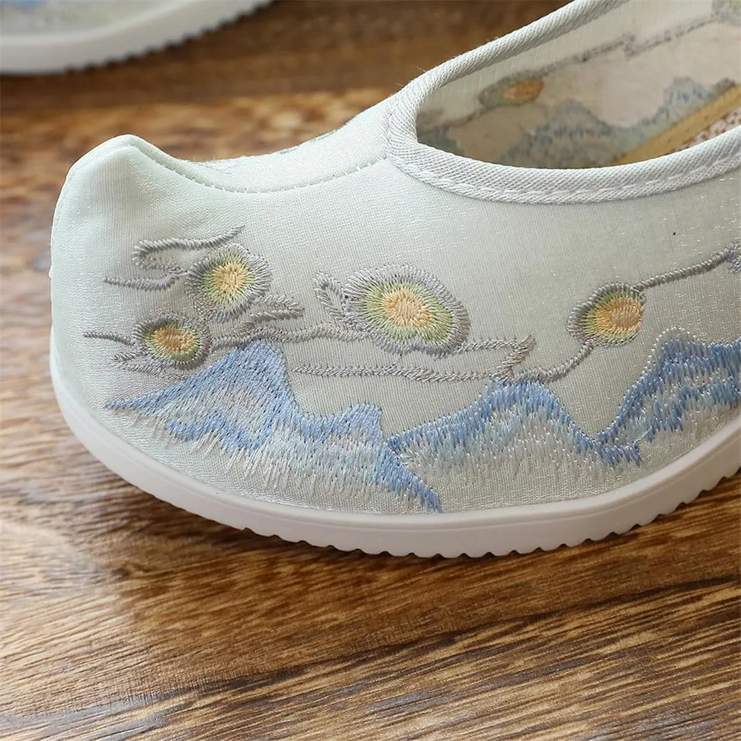 Hidden Platform Vintage Women Flock Cotton Embroidered Shoes Ladies Casual Chinese Style Embroidery Costume Shoes