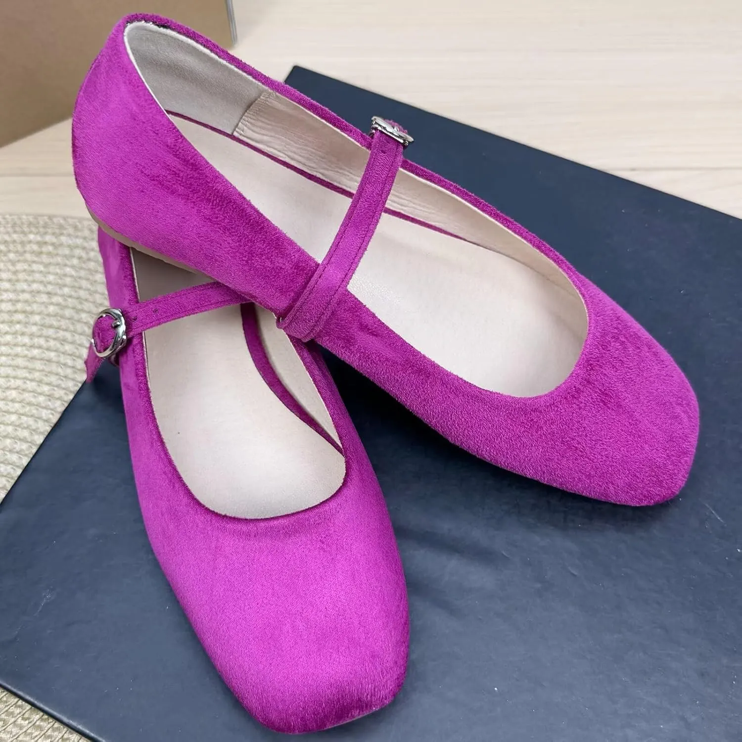 INEELUYI Women's Mary Janes Flats Square Toe Adjustable Buckle Vintage Style Dress Flats Shoes Ballerina Flat Shoes