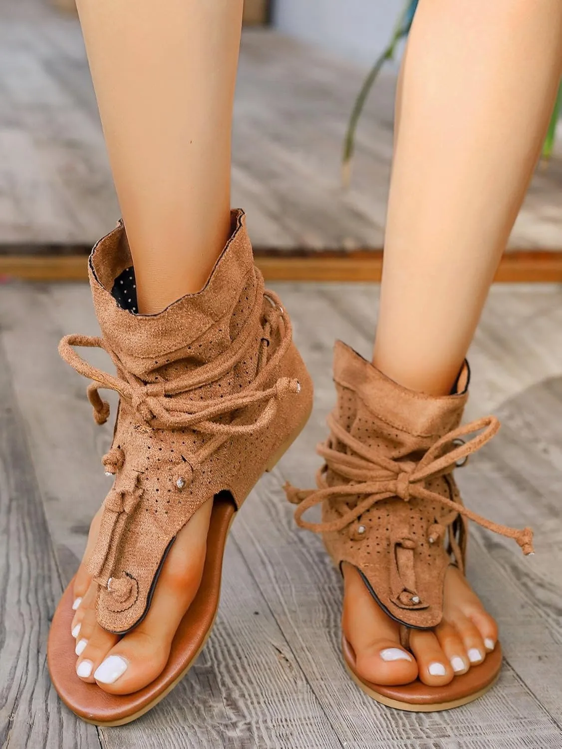 JITUUE Women's Flat Sandals Retro Bohemian Gladiator Fringe Tassel Sandal Ankle Boots Summer Casual Flat Clip Comfortable T-Strap Roman Beach Shoes