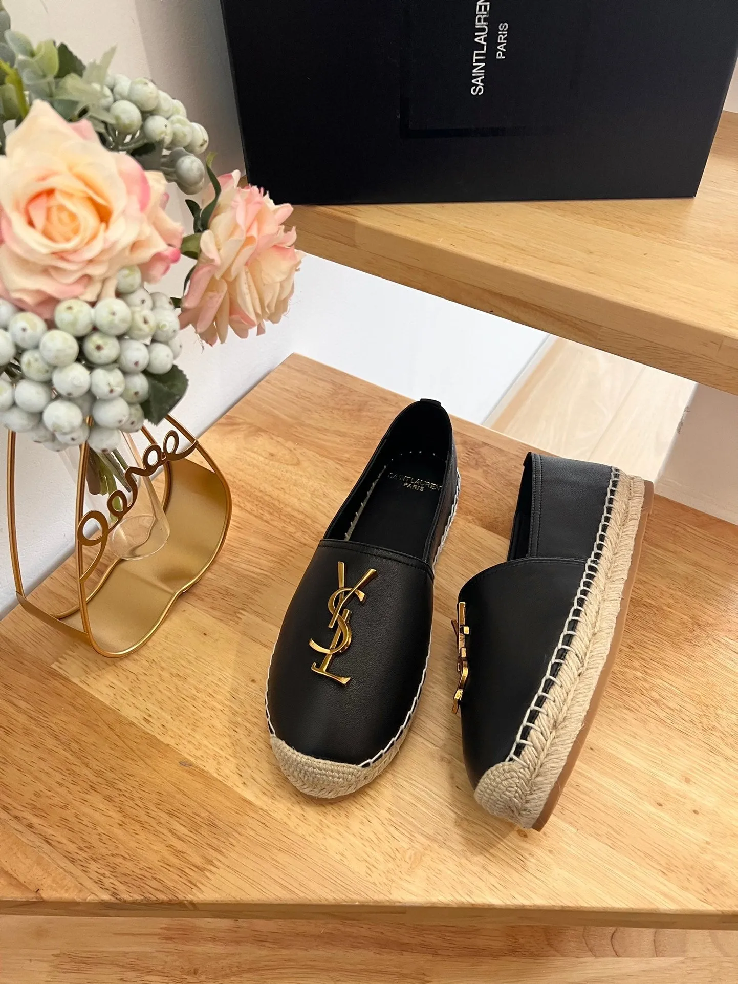 Laurent SL BLACK Prompt response CALFSKIN YVES SLIP ON Saint Diverse collection LOGO