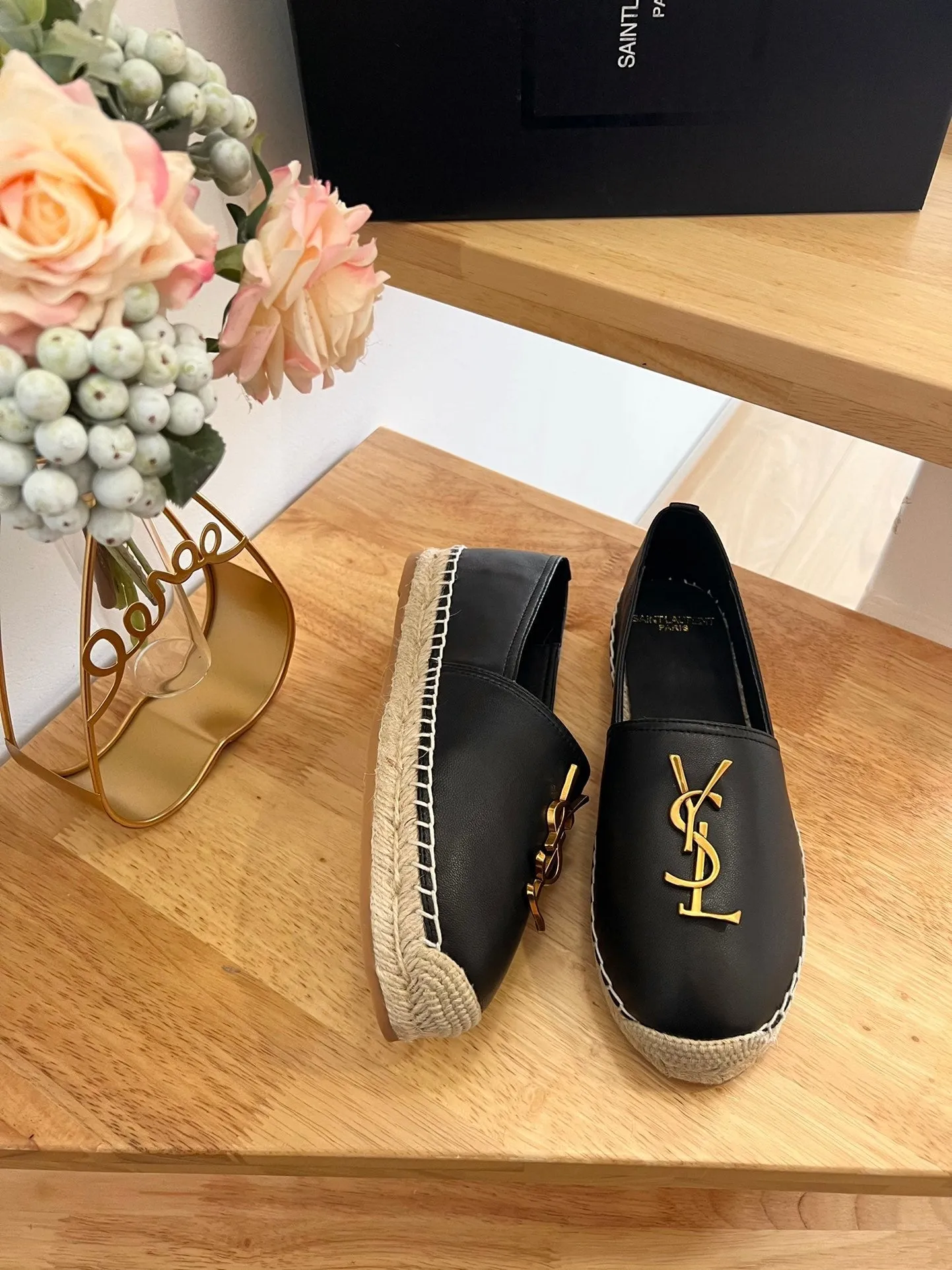 Laurent SL BLACK Prompt response CALFSKIN YVES SLIP ON Saint Diverse collection LOGO