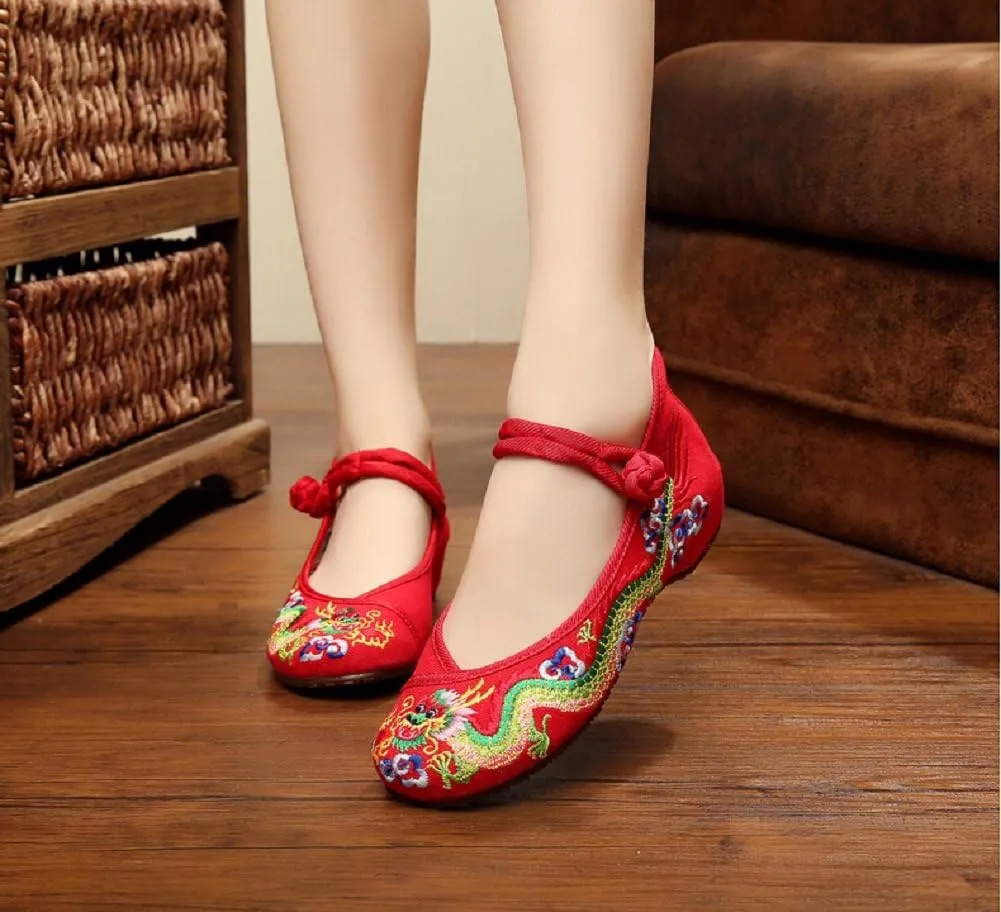 Lazutom Vintage Chinese Style Women Embroidered Shoes Flat Ballet Cotton Loafer