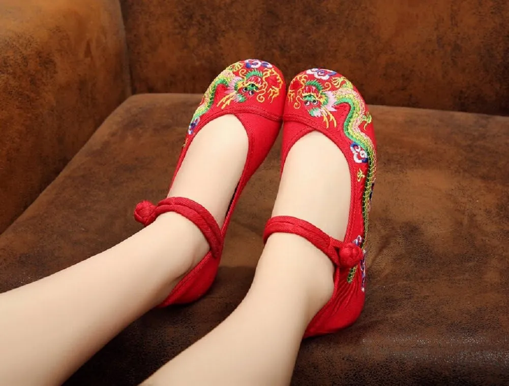 Lazutom Vintage Chinese Style Women Embroidered Shoes Flat Ballet Cotton Loafer