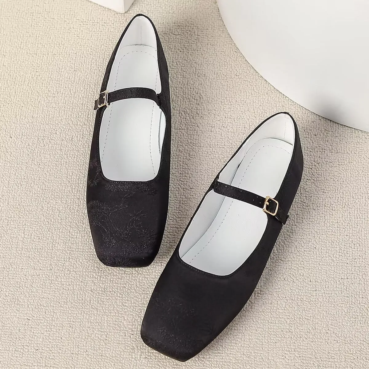 LUXINYU Mary Jane Shoes for Women Square Toe Ankle Straps Ballet Flat Shoes Floral Embroidered Chinese Shoes