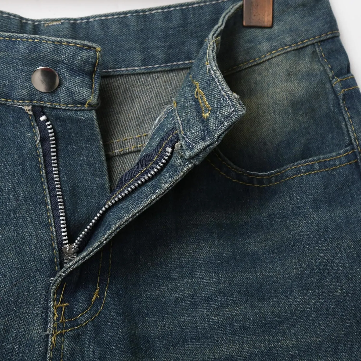 Men's Loose Fit Hip Hop Cropped Jean Shorts Baggy Denim Shorts with Pockets Casual Summer Streetwear Clothes