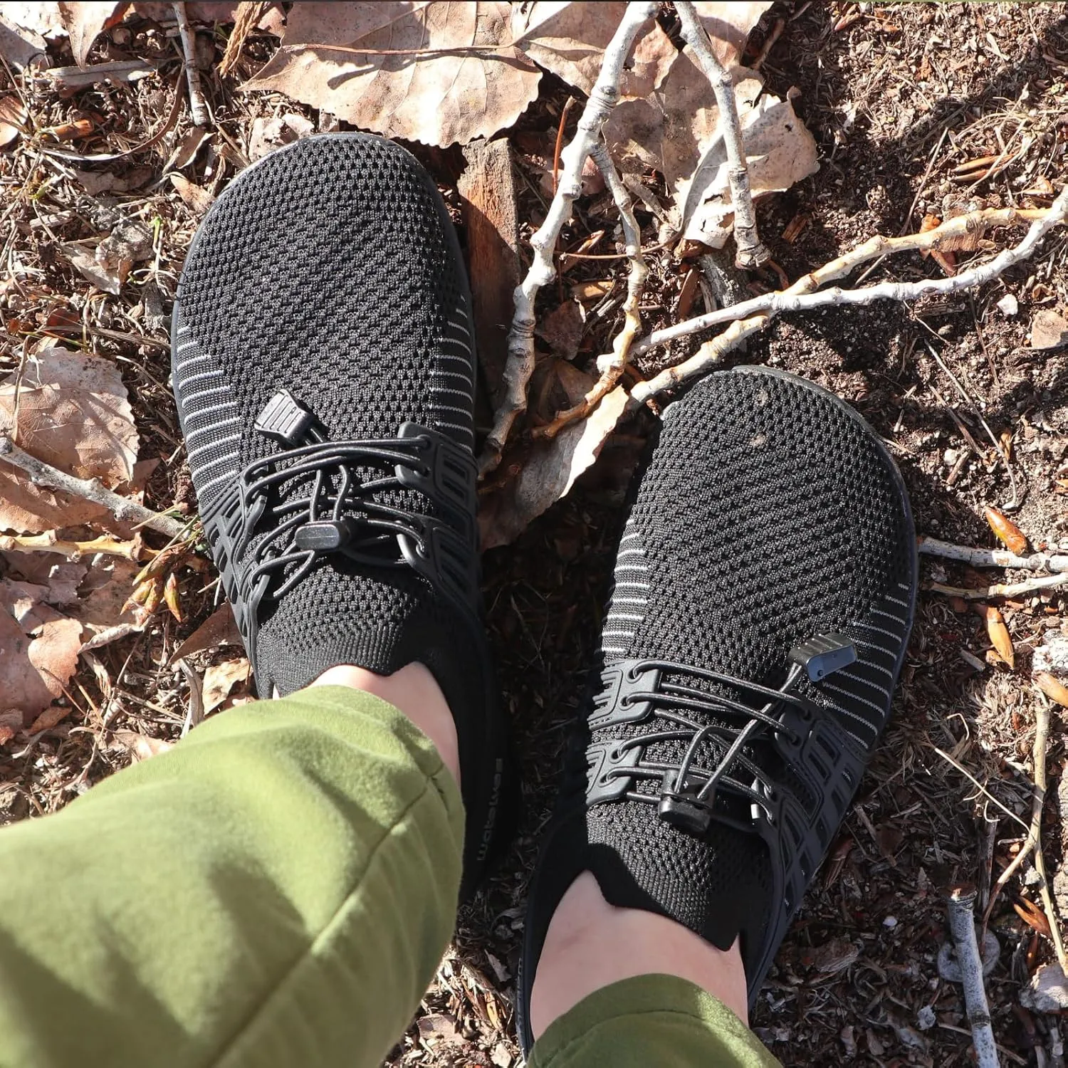 WateLves Wide Water Shoes Womens Mens Barefoot Zero Drop Shoes Beach Walking Sneakers